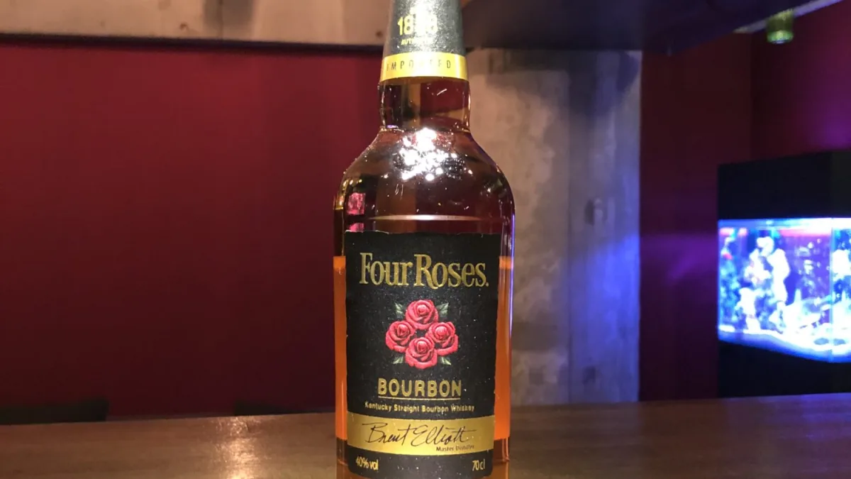 フォアローゼス ブラック｜日本限定の芳醇なバーボン｜bar83rd