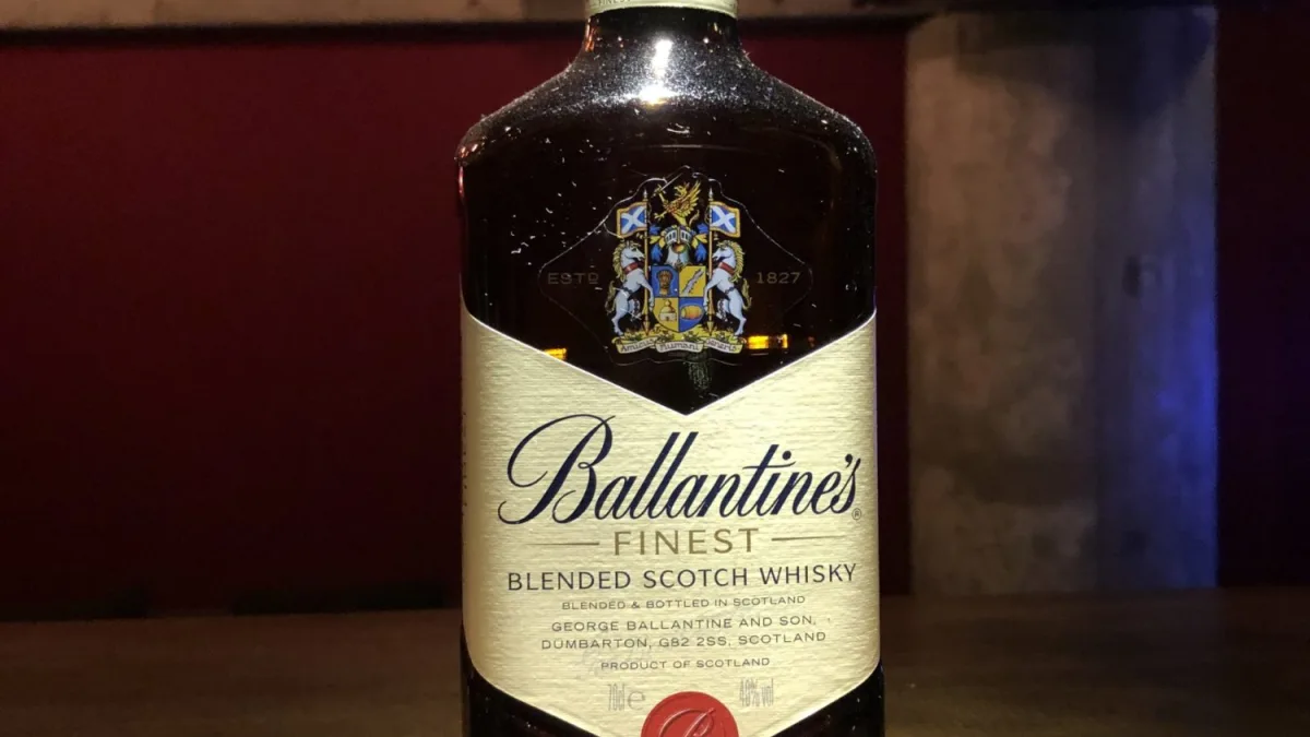バランタイン ファイネスト｜スコッチの完璧なスタンダード｜bar83rd