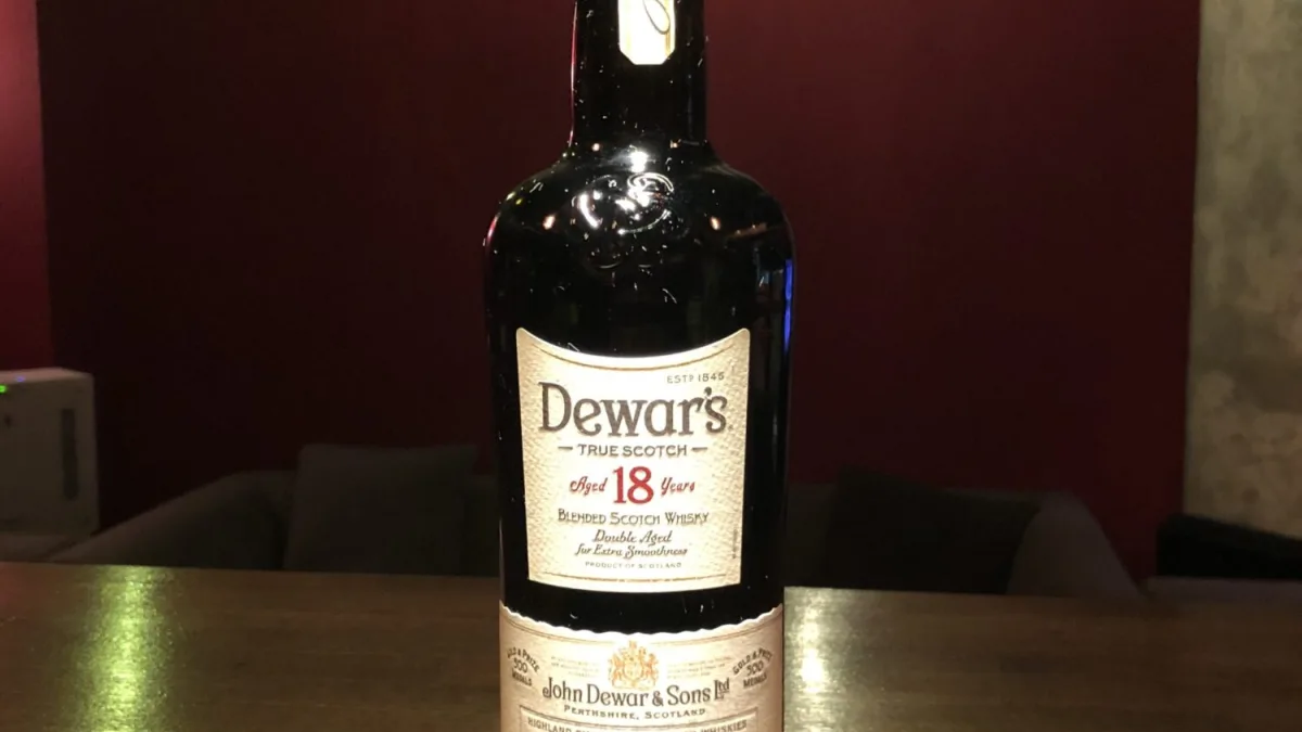 デュワーズ 18年｜ブレンデッドスコッチの芸術品｜bar83rd